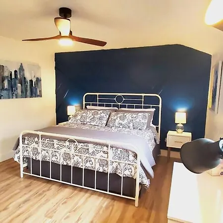 Spacious 1 Bedroom Less Than 1 Mile To Beach & Dt